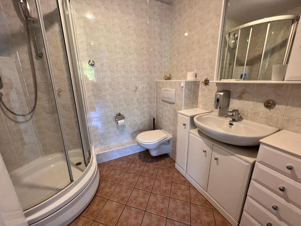 Apartament Lux Kołobrzeg Exteriör bild