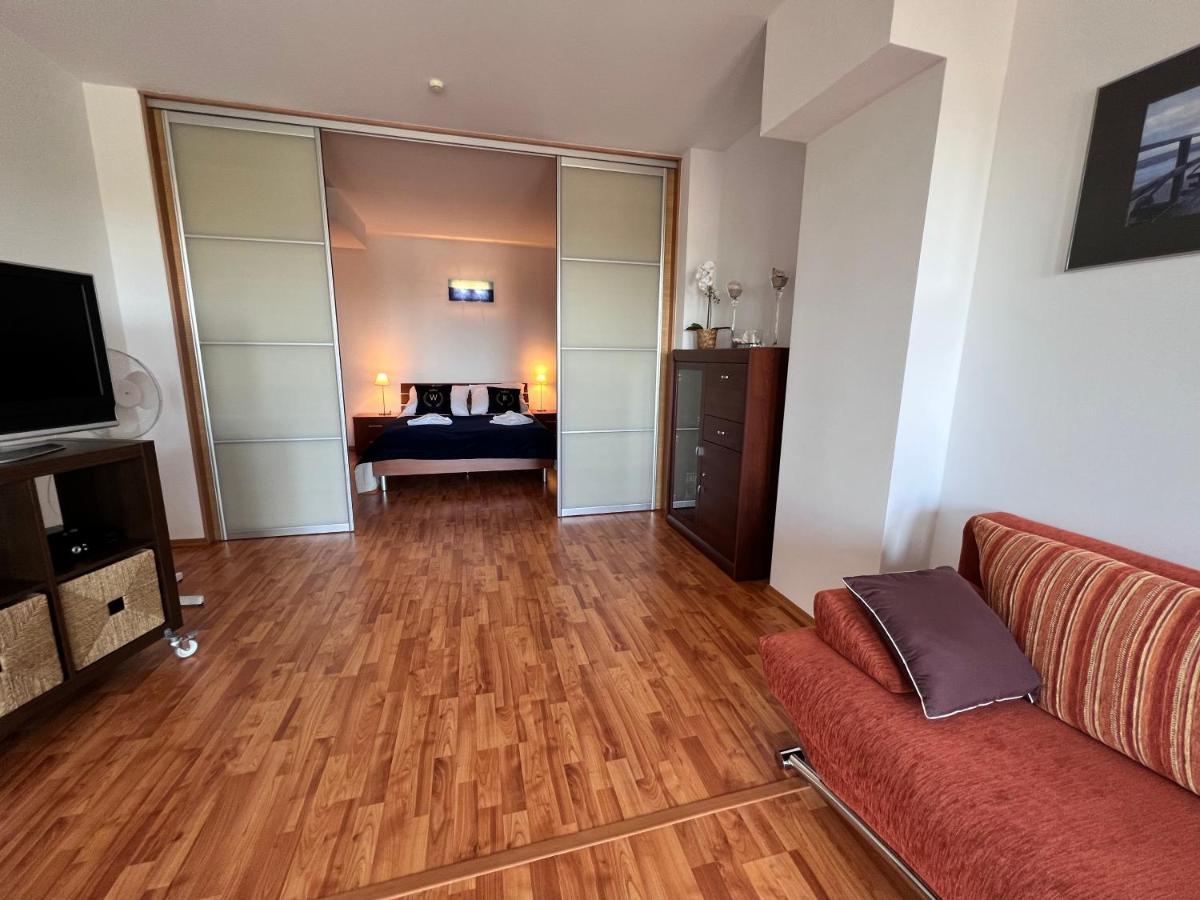Apartament Lux Kołobrzeg Exteriör bild